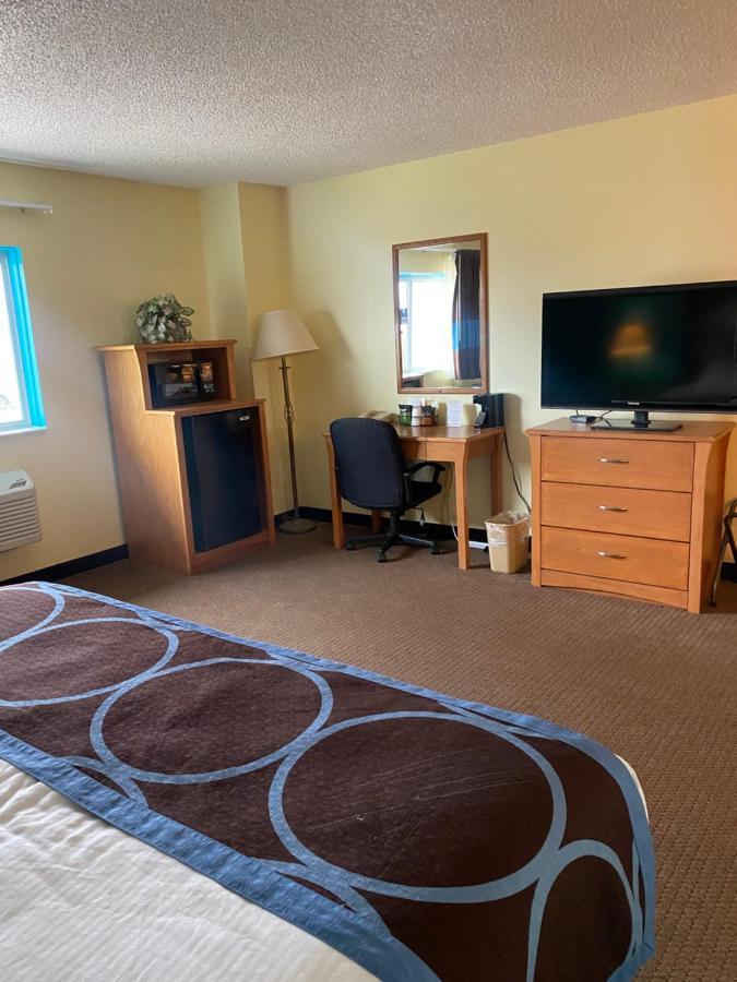 ซูเปอร์ 8 บาย วินด์แฮม โอกัลลาลา Motel ภายนอก รูปภาพ